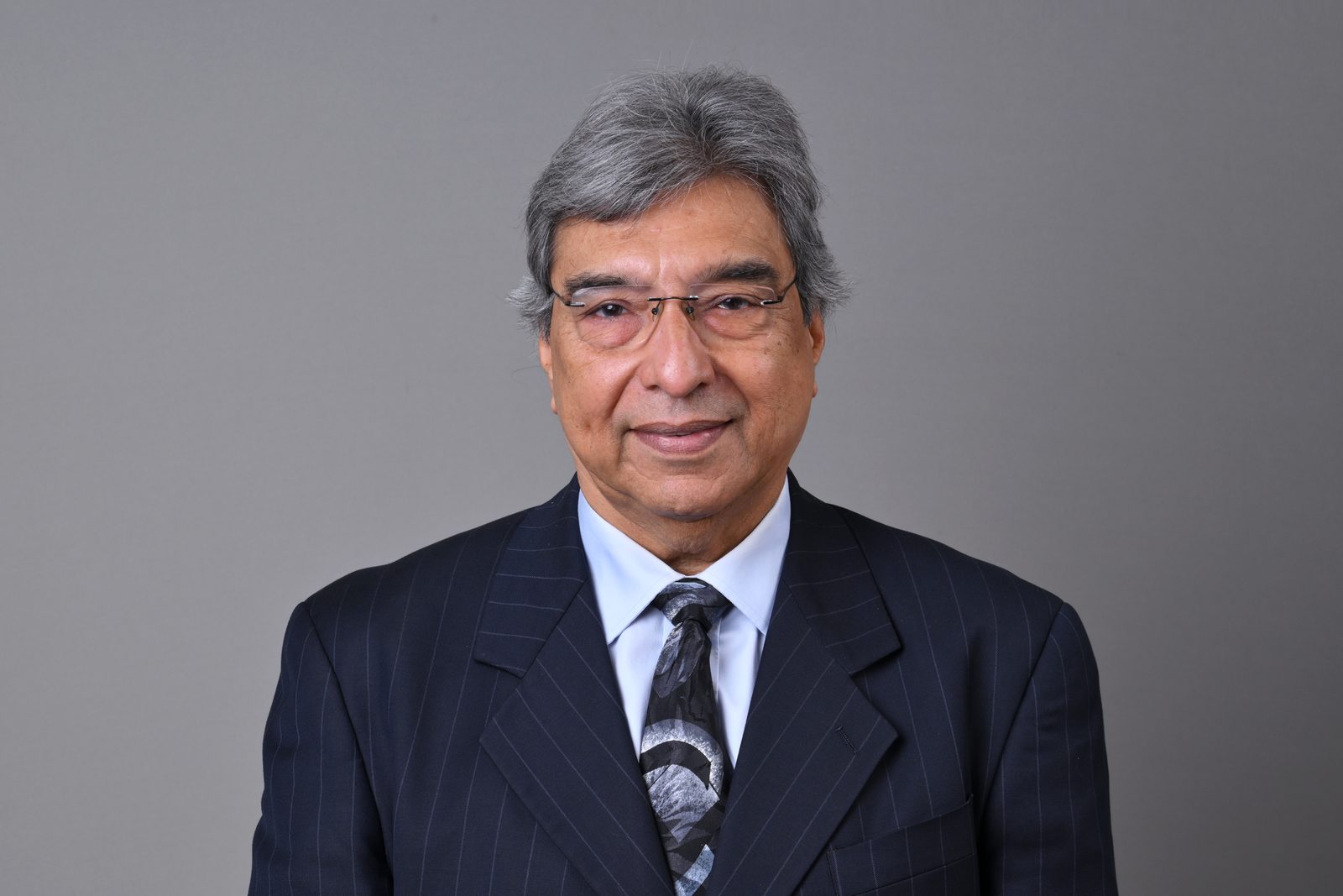 Dr Sushil Shah