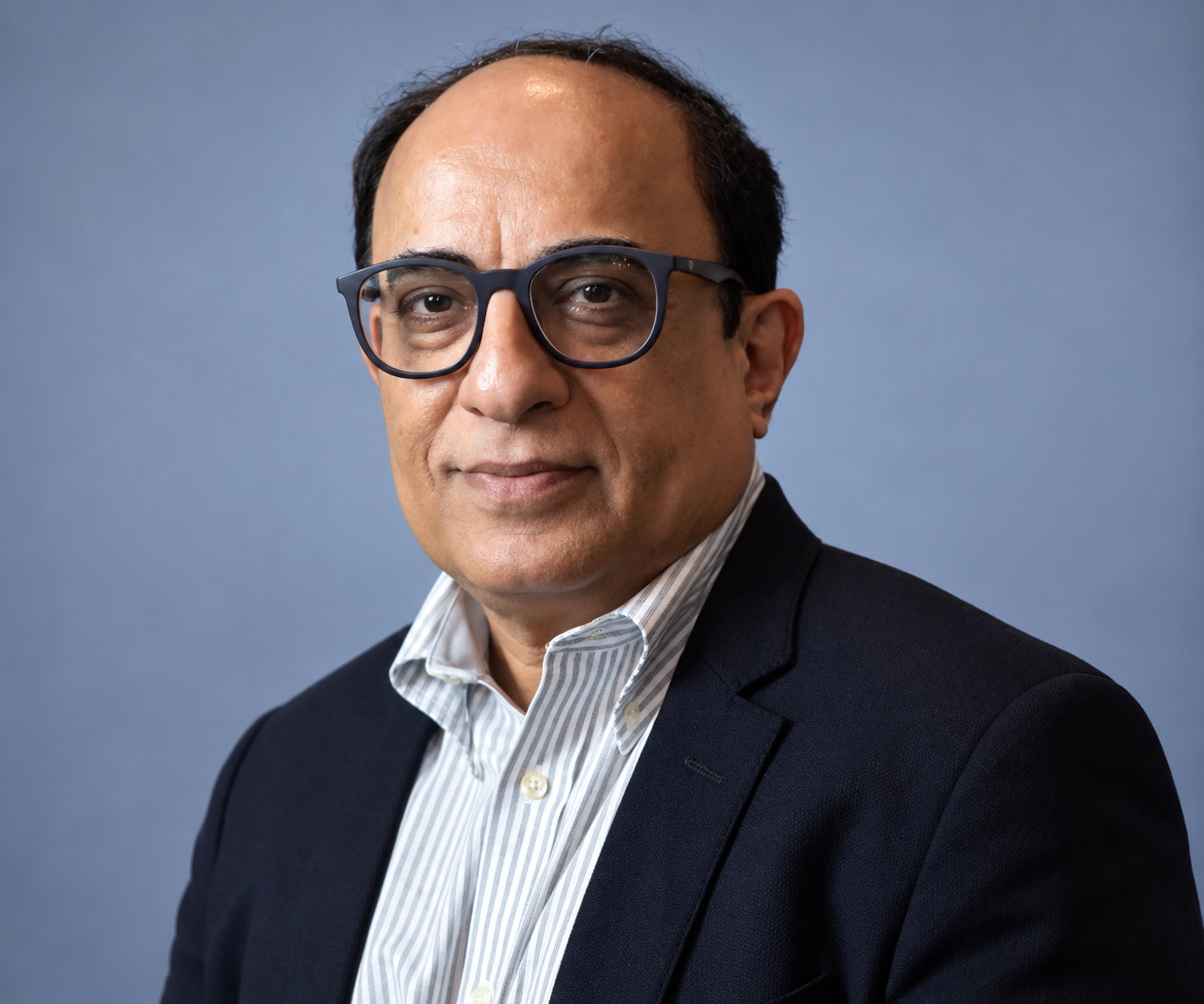 Dr Chader Lulla